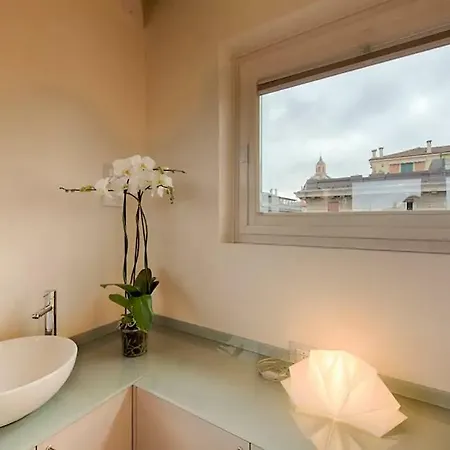 Altana Deluxe Apartment *