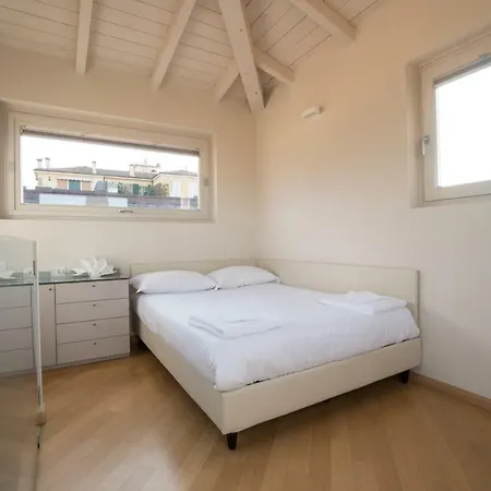 Apartment Altana Deluxe Bologna