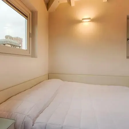 Altana Deluxe Apartment
