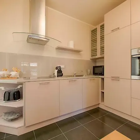 Altana Deluxe Apartman Bologna